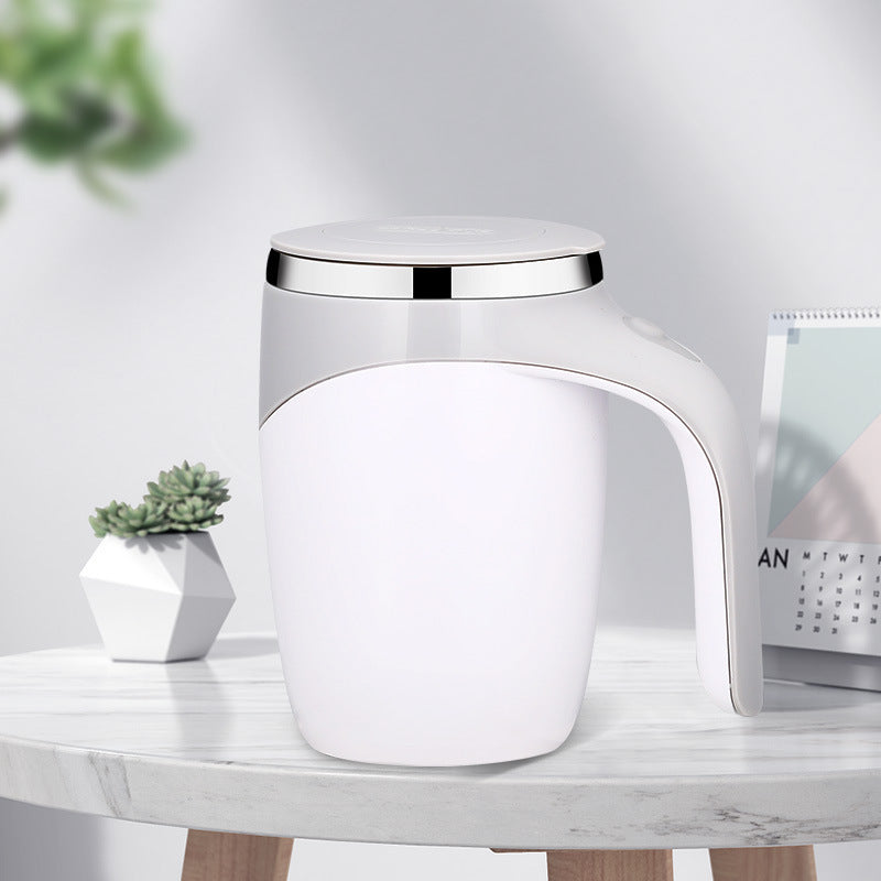 Modèle rechargeable Tasse à agiter automatique Tasse à café Tasse à agiter électrique à haute valeur MiModèle rechargeable Tasse à agiter automatique Tasse à café Tasse à agiter électrique à haute valeur Milkshake paresseux Tasse à eau magnétique rotative